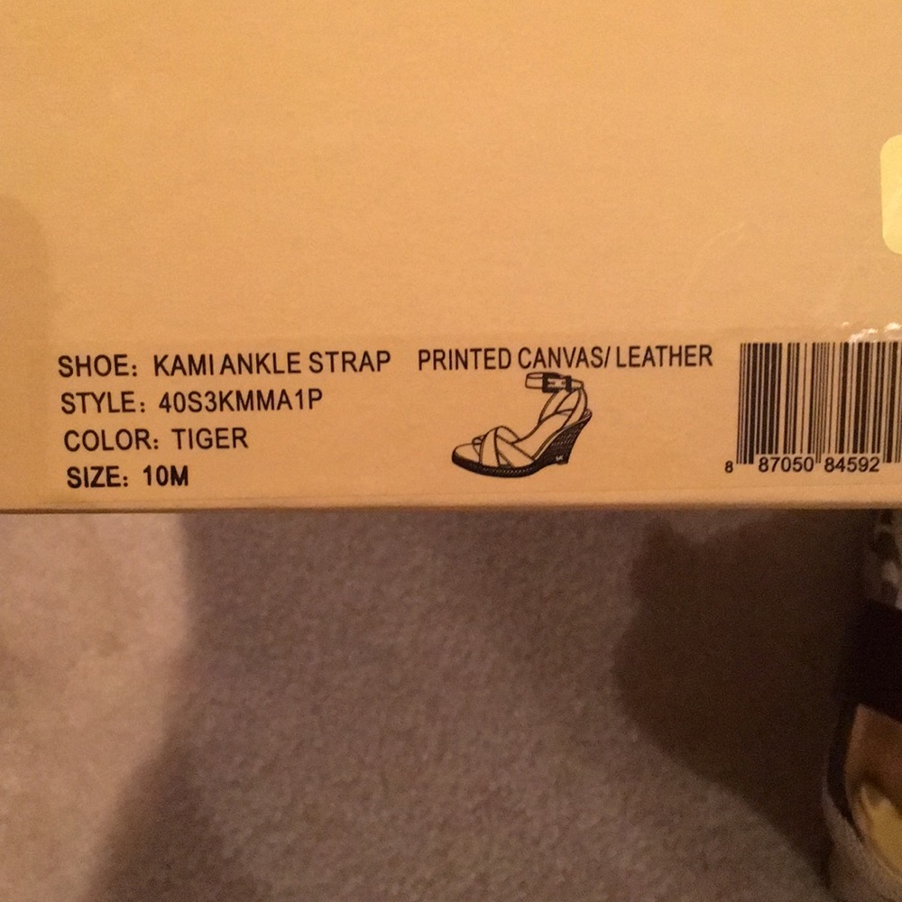 Michael Kors ankle strap wedges - Picture 7 of 7